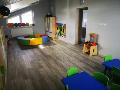 Świat Dziecka Opieka i Zabawa Arkadiusz Brzozowski